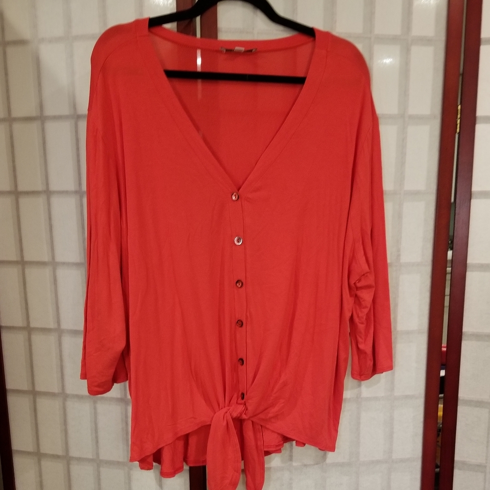 Orangey vneck button down two-front 3/4 sleeve tshirt